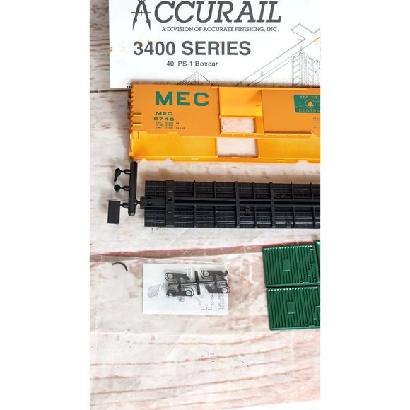 Accurail Made In USA Maine Central 40' Steel Box Car PS-13400 Series Model Train - Picture 2 of 8